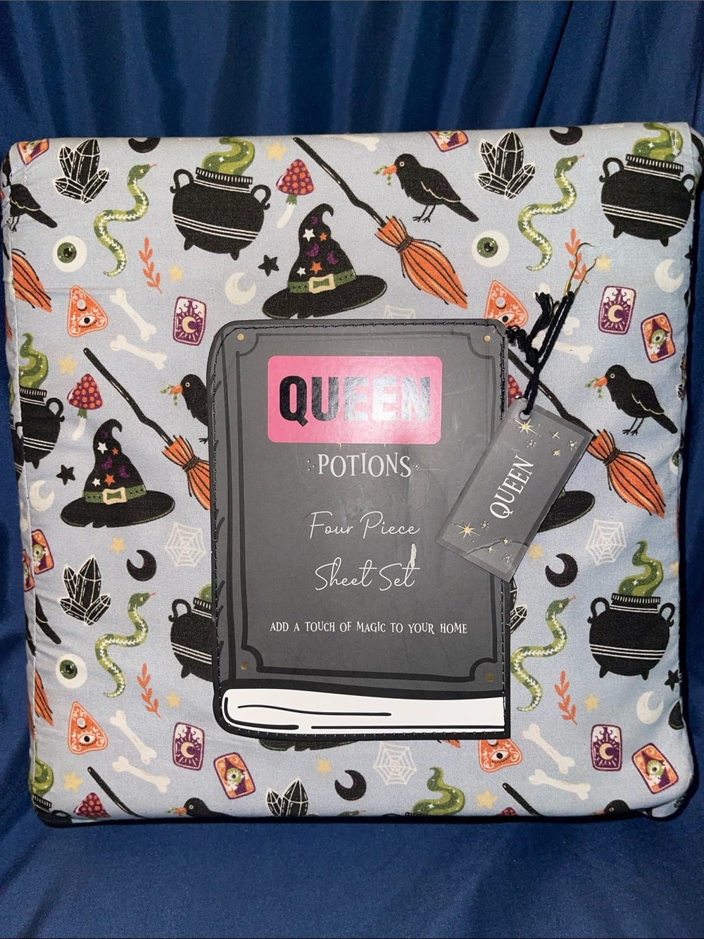 Spells & Potions Witchcraft Decor Four-Piece Sheet Set
